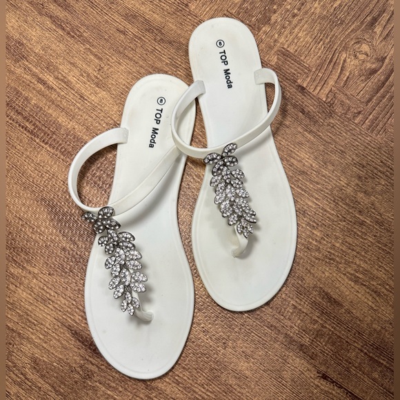Top Moda embellished sandal Size 8 - Picture 2 of 2